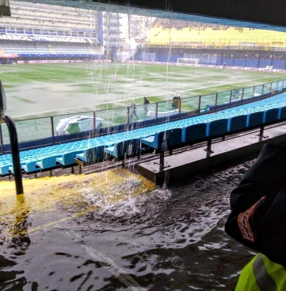 Superclasico odgođen zbog potopljene Bombonere, evo kad će se igrati